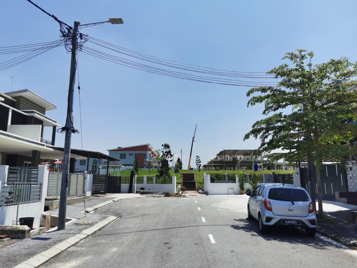 12 Pax New Private Semi-D Green Park Ipoh Homestay Buitenkant foto